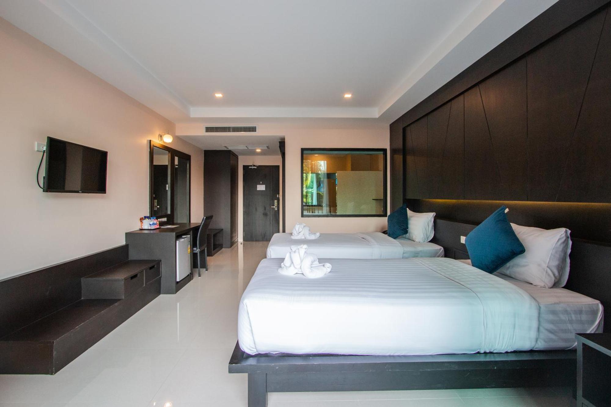 Hotel Sun Marina Petchaburi Esterno foto