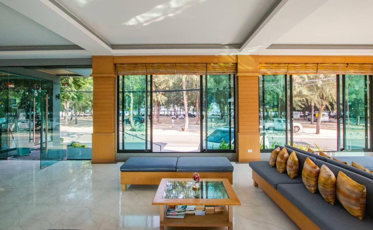 Hotel Sun Marina Petchaburi Esterno foto